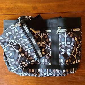 Lesportsac classic tote